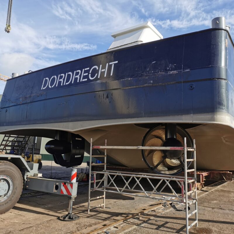 Afbouw duwboot 'Pieter van der Wees', Nieuws, duwboot